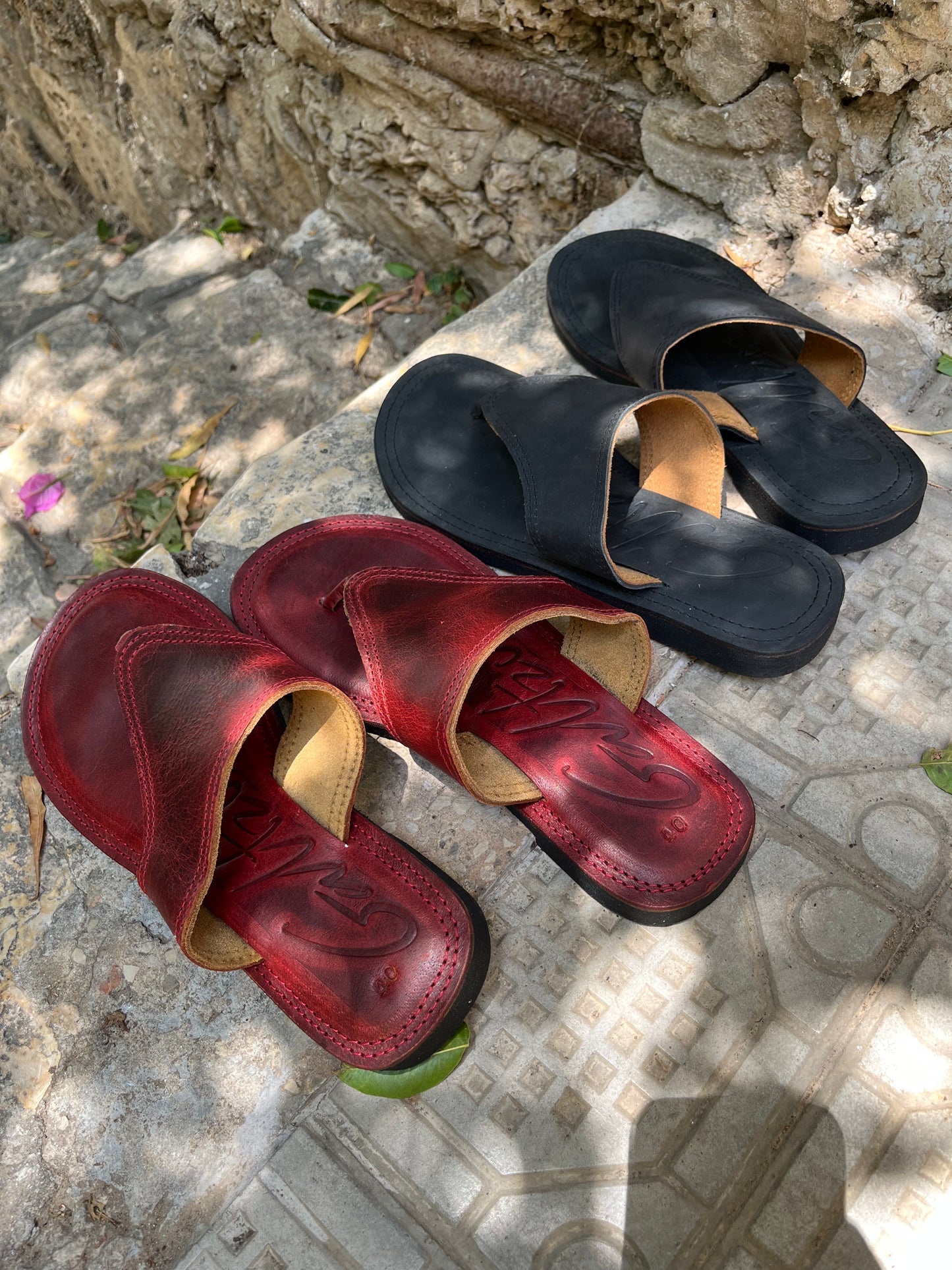 The flops Black