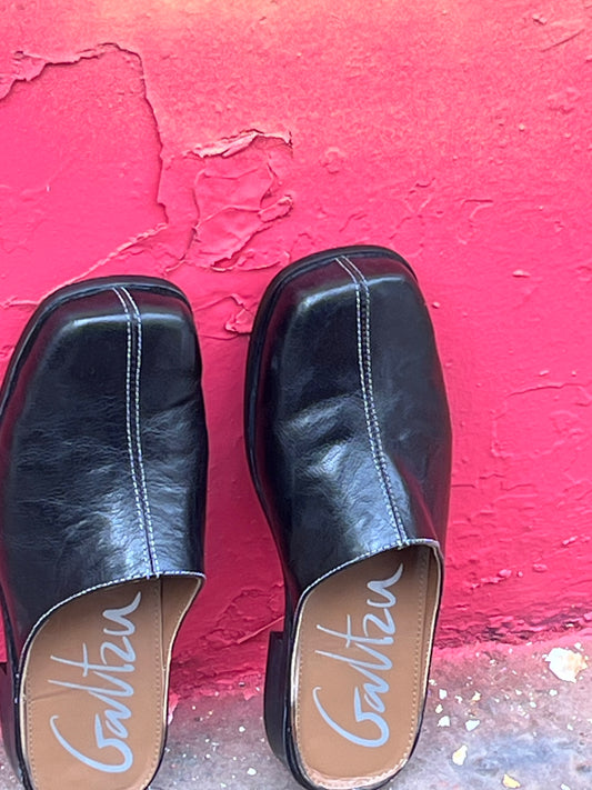 Galtzu First.1- BLACK